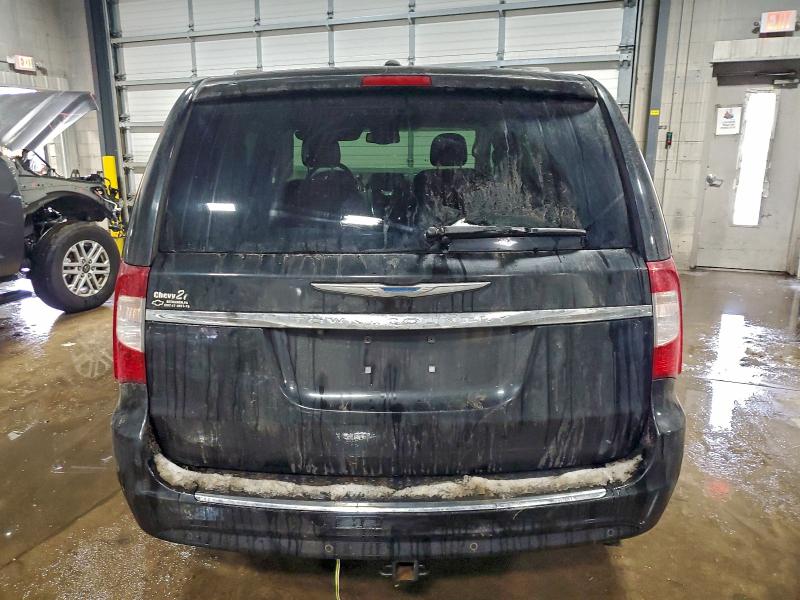 Photo 6 from auction – 2014 CHRYSLER TOWN & COU with VIN 2C4RC1BG2ER410178