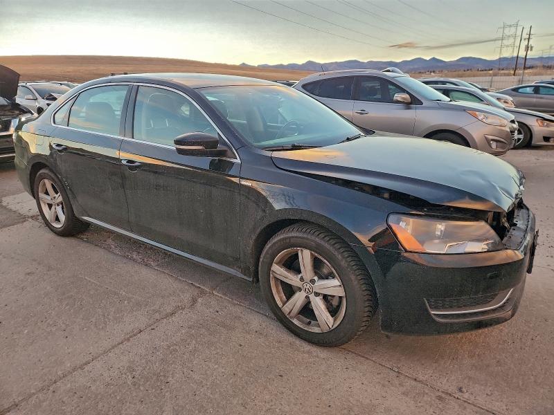 Photo 4 from auction – 2014 VOLKSWAGEN PASSAT S with VIN 1VWAS7A31EC039358