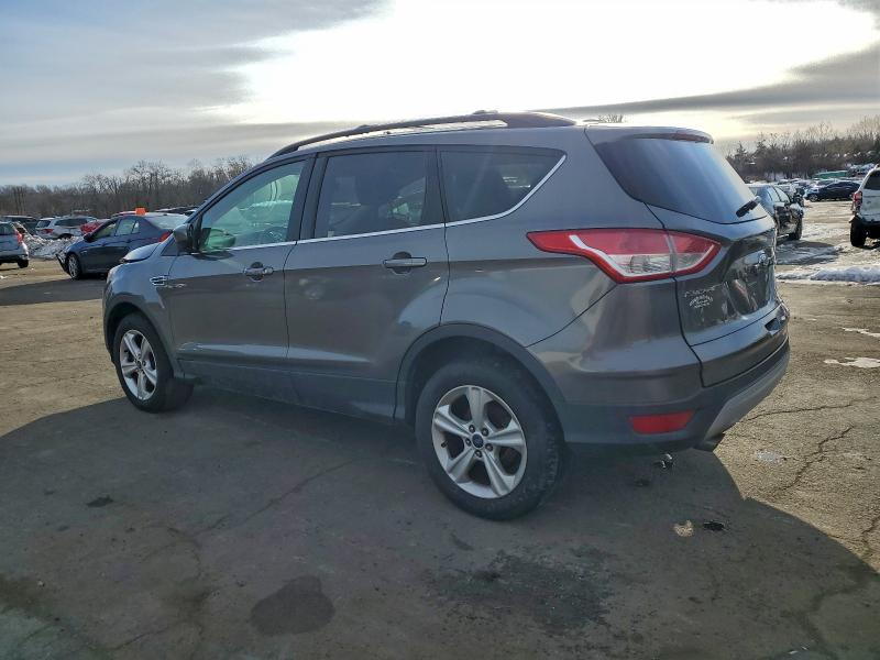 Photo 2 from auction – 2013 FORD ESCAPE SE with VIN 1FMCU9G99DUD94957