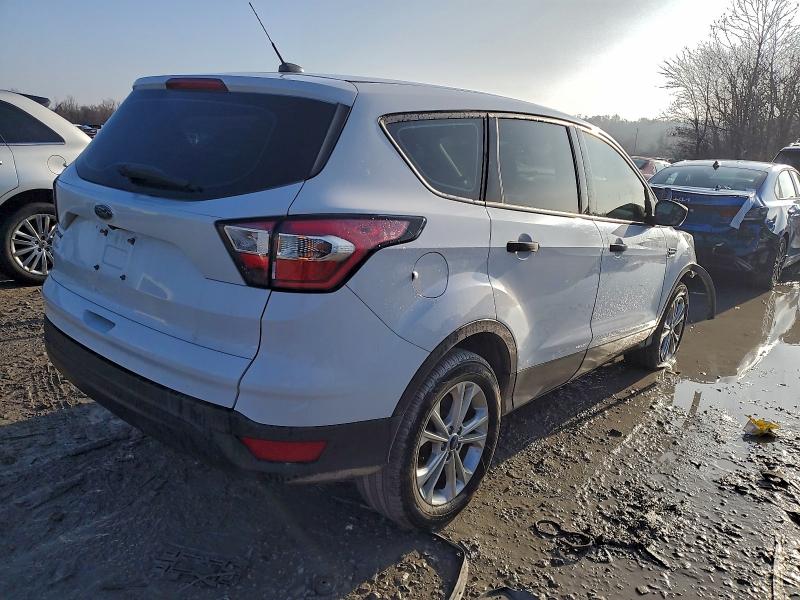 Photo 3 from auction – 2017 FORD ESCAPE S with VIN 1FMCU0F7XHUE14490