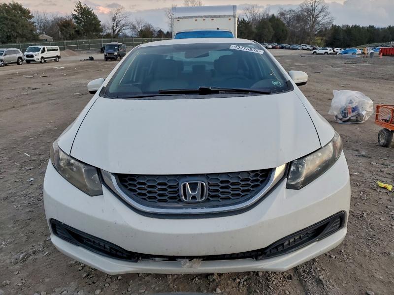 Photo 5 from auction – 2015 HONDA CIVIC LX with VIN 2HGFB2F53FH539088