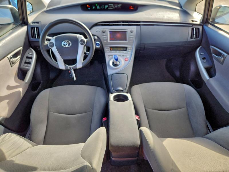 Photo 8 from auction – 2013 TOYOTA PRIUS with VIN JTDKN3DU3D0343092