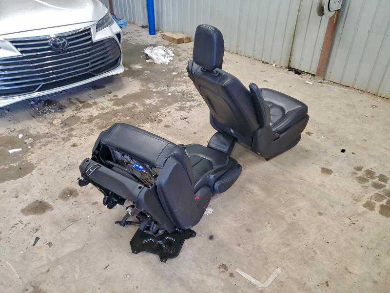 Photo 13 from auction – 2021 CHRYSLER PACIFICA with VIN 2C4RC1L75MR585859