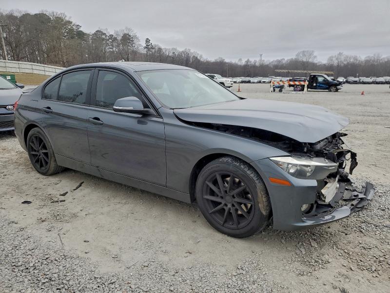 Zdjęcie 4 z aukcji – 2014 BMW 328 XI SUL z VIN WBA3B5G51ENS11382