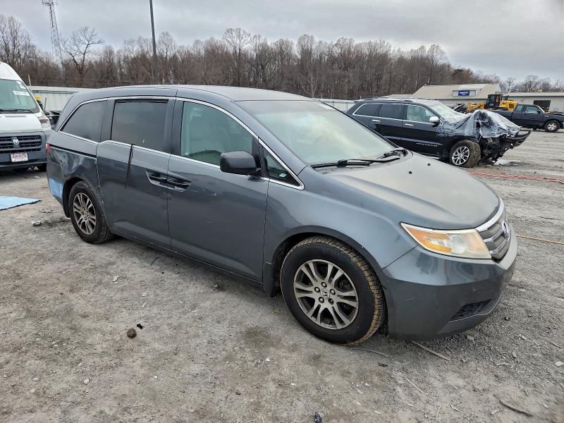 Photo 4 from auction – 2011 HONDA ODYSSEY with VIN 5FNRL5H29BB078492