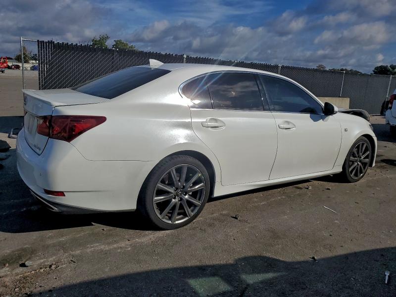 Photo 3 from auction – 2015 LEXUS GS 350 with VIN JTHBE1BL3FA002852