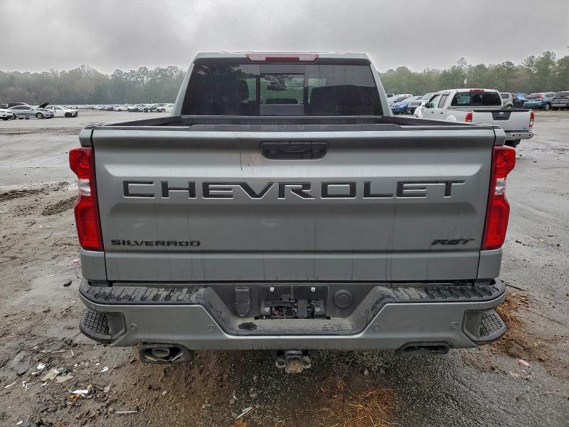 Photo 6 from auction – 2026 CHEVROLET SILVERADO with VIN 1GCUKEED2TZ115994