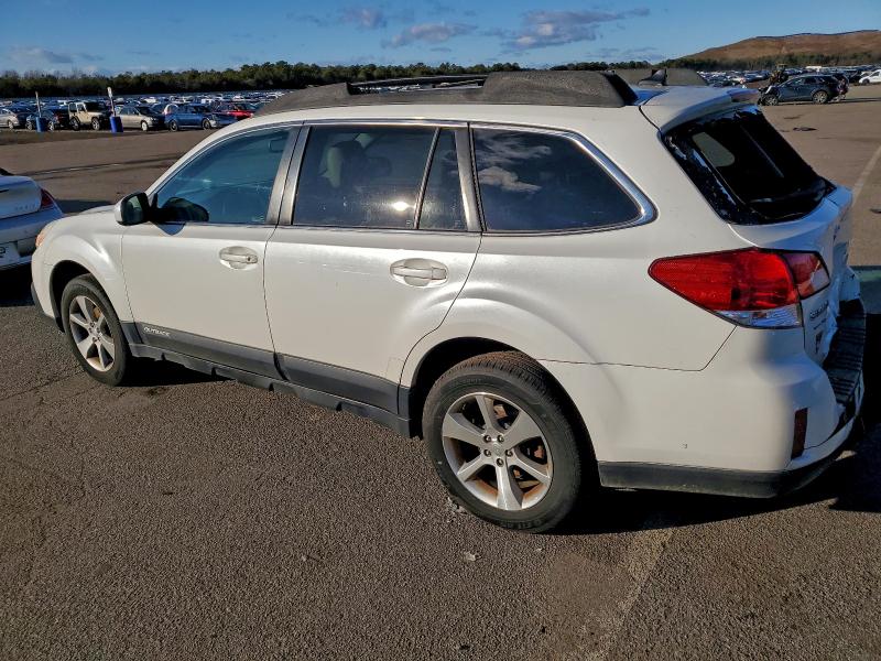Снимка 2 от търг – 2014 SUBARU OUTBACK 2. с VIN 4S4BRBLC8E3326646