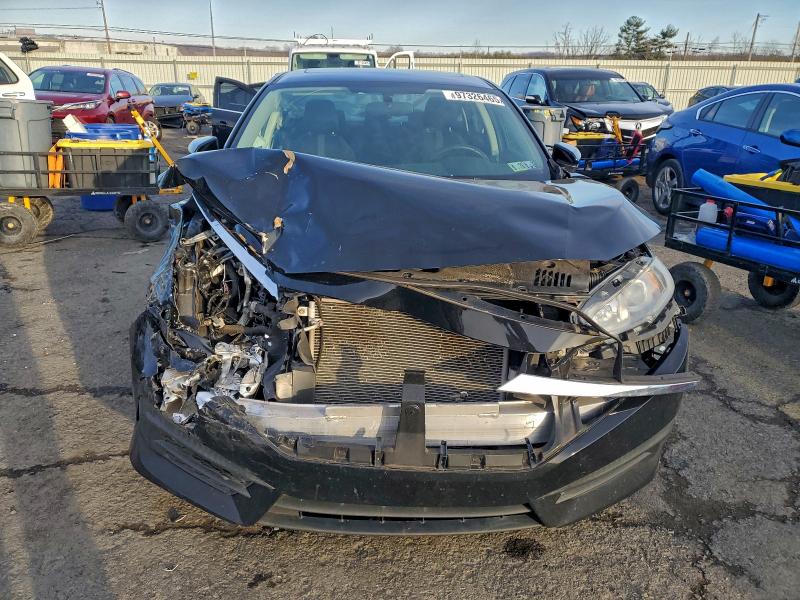 صورة رقم 5 من المزاد - 2017 HONDA CIVIC EX مع VIN 19XFC2F76HE204063