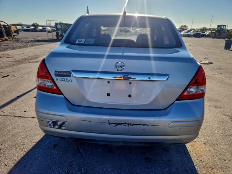 Photo 6 from auction – 2011 NISSAN VERSA S with VIN 3N1BC1AP3BL481713