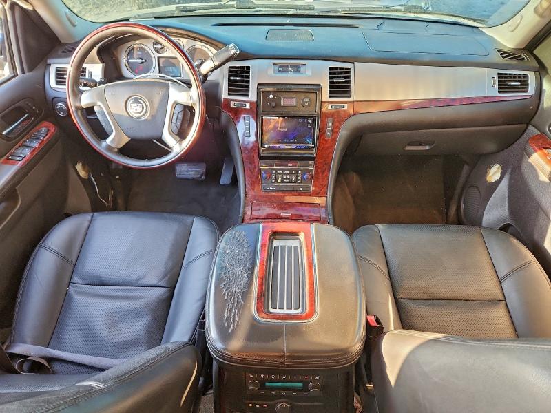 Photo 8 from auction – 2013 CADILLAC ESCALADE E with VIN 1GYS4JEF2DR230652