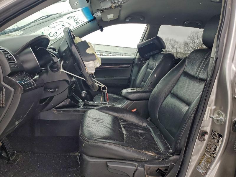 Photo 7 from auction – 2015 KIA SORENTO LX with VIN 5XYKTCA60FG656626