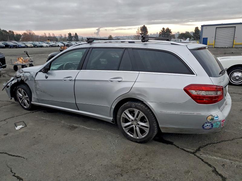 Photo 2 from auction – 2011 MERCEDES-BENZ E 350 4MAT with VIN WDDHH8HB1BA486434
