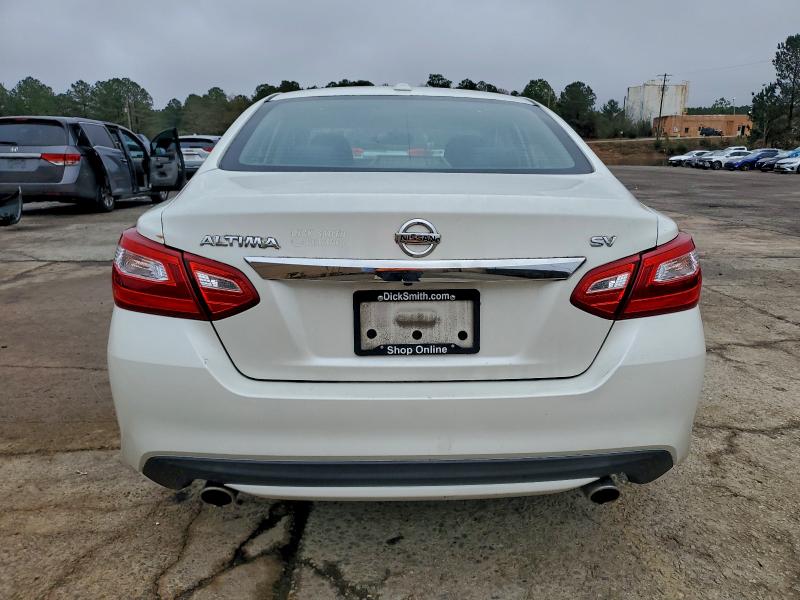 Photo 6 from auction – 2017 NISSAN ALTIMA 2.5 with VIN 1N4AL3AP9HC215708