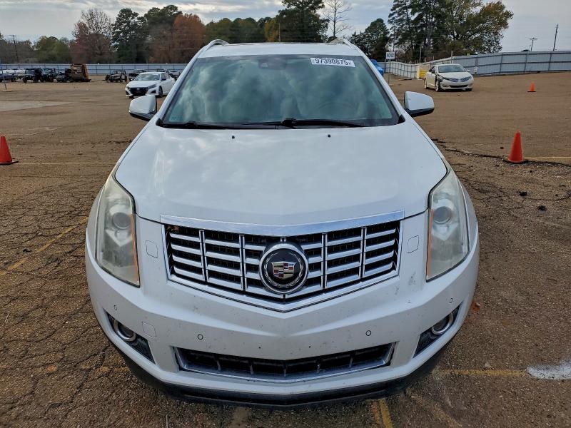 Photo 5 from auction – 2014 CADILLAC SRX with VIN 3GYFNDE34ES677424