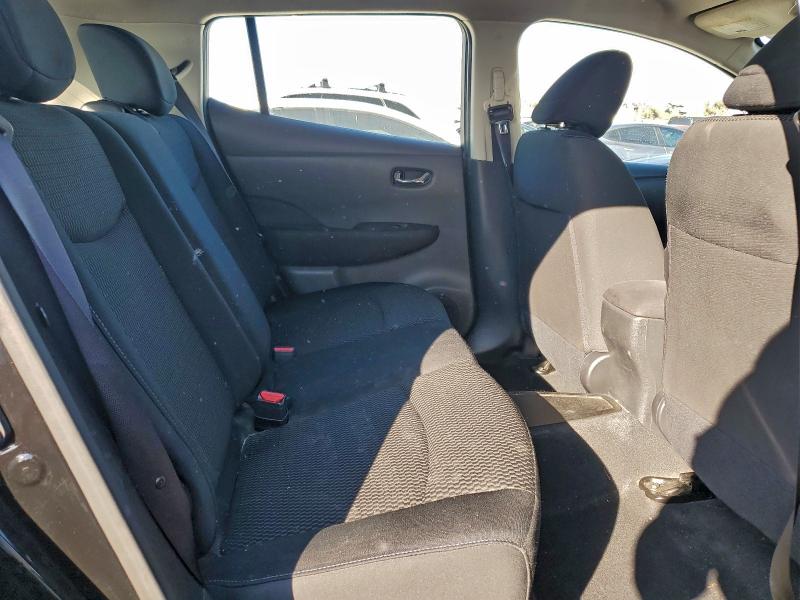 Photo 10 from auction – 2015 NISSAN LEAF S with VIN 1N4AZ0CP0FC333704