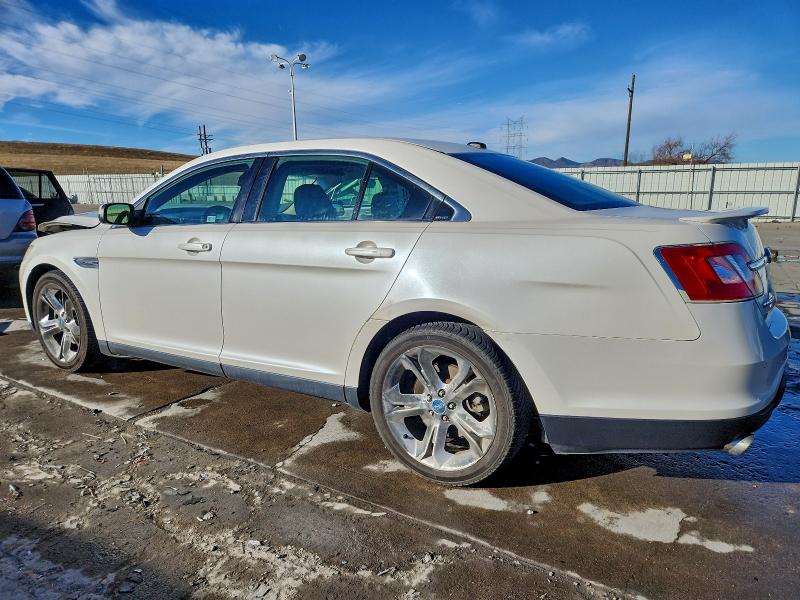 Photo 2 from auction – 2010 FORD TAURUS SHO with VIN 1FAHP2KT4AG101056