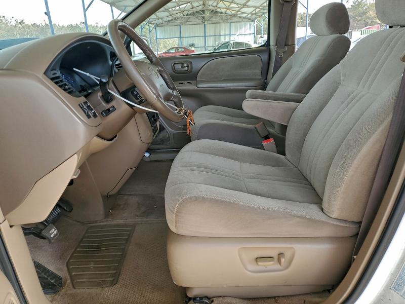 Photo 7 from auction – 2002 TOYOTA SIENNA LE with VIN 4T3ZF13C82U500987