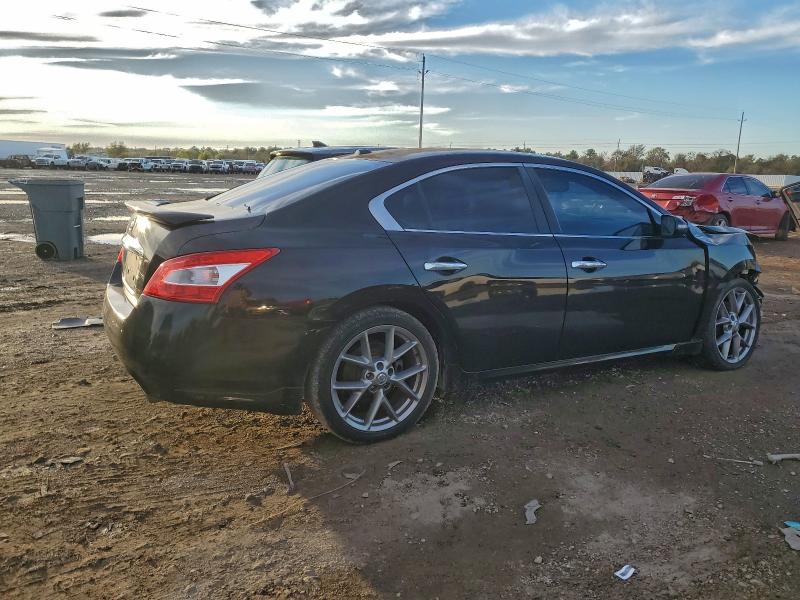 Photo 3 from auction – 2011 NISSAN MAXIMA S with VIN 1N4AA5AP5BC832581