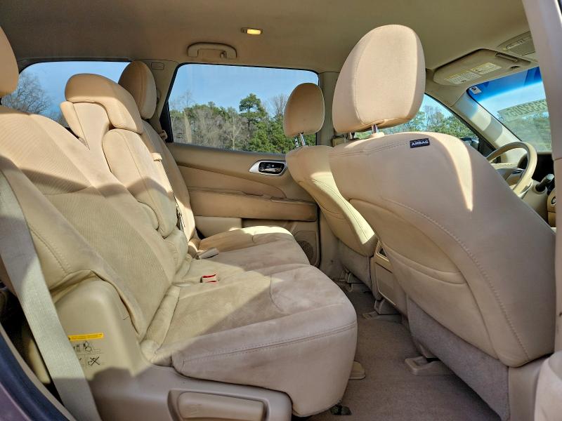 Photo 11 from auction – 2014 NISSAN PATHFINDER with VIN 5N1AR2MM3EC648534