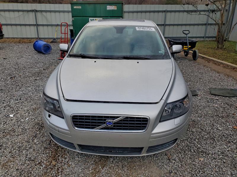 Photo 5 from auction – 2004 VOLVO S40 with VIN YV1MS382742017448