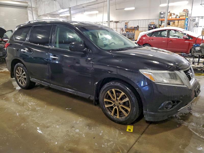 Photo 4 from auction – 2015 NISSAN PATHFINDER with VIN 5N1AR2MM3FC659566