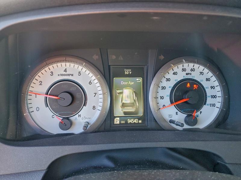 Photo 9 from auction – 2017 TOYOTA SIENNA SE with VIN 5TDXZ3DC2HS889581