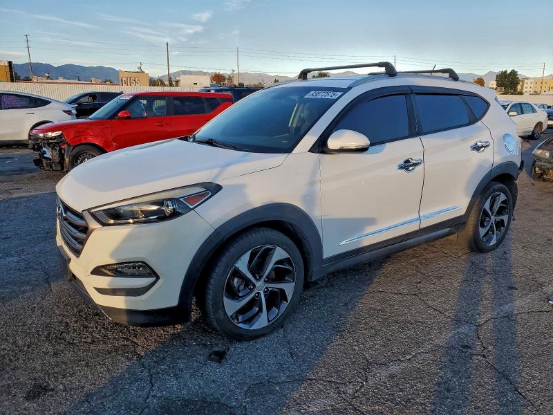 HYUNDAI TUCSON LIM 2016 with VIN KM8J33A21GU188572 - Photo from auction