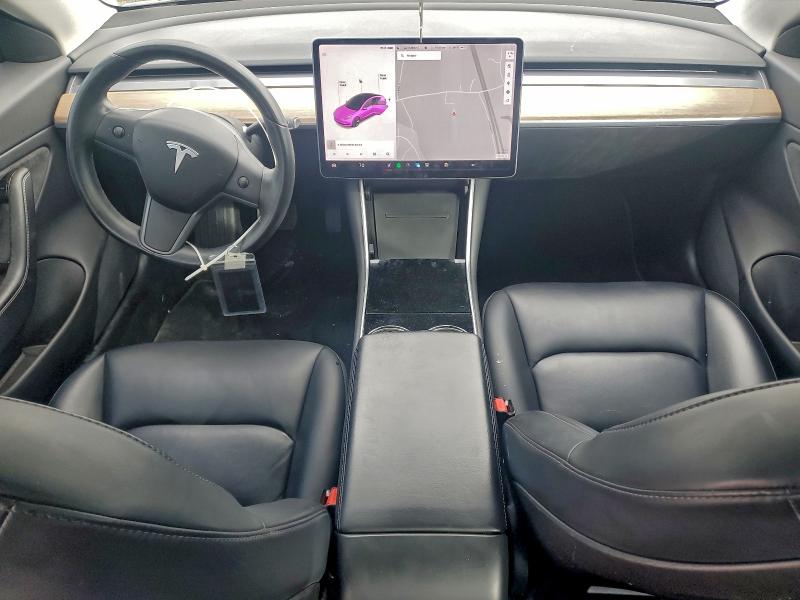 Photo 8 from auction – 2018 TESLA MODEL 3 with VIN 5YJ3E1EB2JF113630