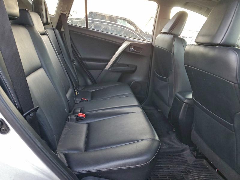 Photo 11 from auction – 2015 TOYOTA RAV4 LIMIT with VIN 2T3DFREV4FW292720