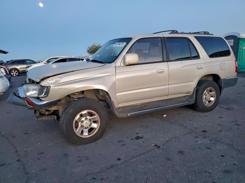 TOYOTA 4RUNNER SR 1997 with VIN JT3GN86R9V0039217 - Photo from auction