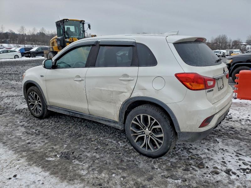 Photo 2 from auction – 2018 MITSUBISHI OUTLANDER with VIN JA4AR3AW0JU003550