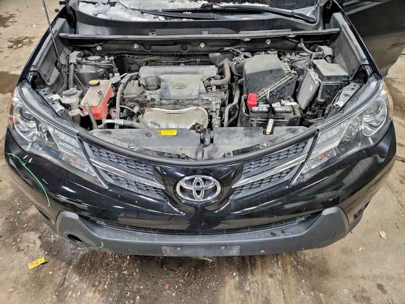 Photo 12 from auction – 2014 TOYOTA RAV4 XLE with VIN 2T3RFREV4EW182111