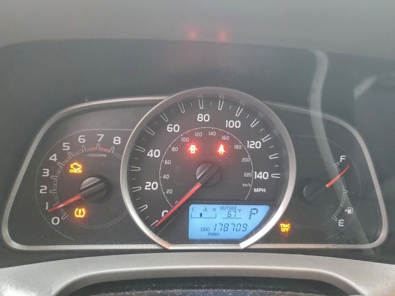 Photo 9 from auction – 2014 TOYOTA RAV4 XLE with VIN 2T3WFREV0EW094739