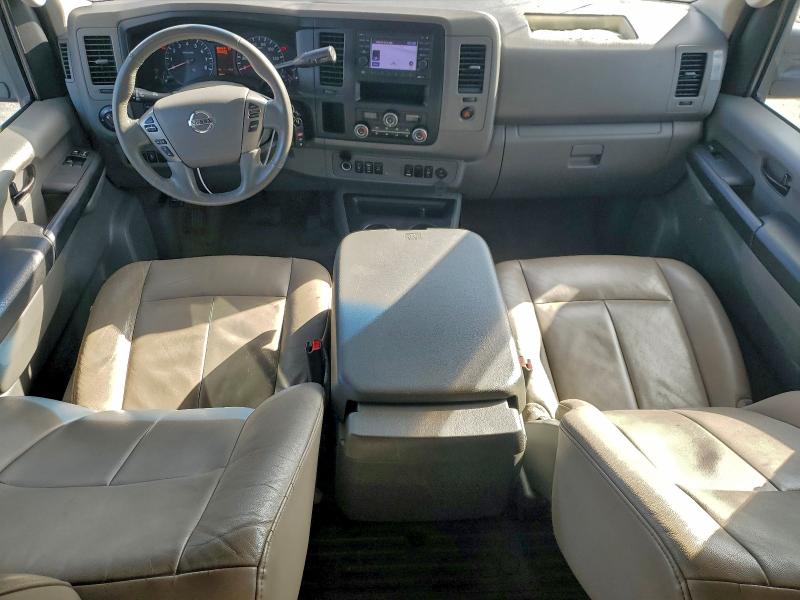 Photo 8 from auction – 2013 NISSAN NV 3500 S with VIN 5BZAF0AA6DN200027
