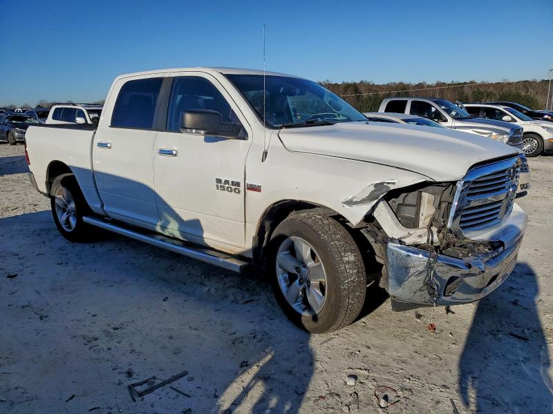 Photo 4 from auction – 2015 RAM 1500 SLT with VIN 1C6RR6LTXFS614662