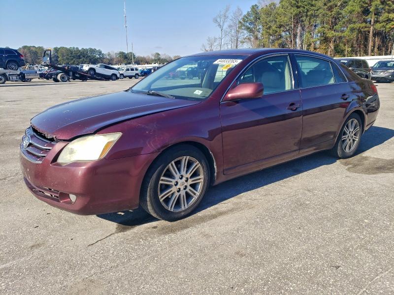 TOYOTA AVALON 2006 with VIN 4T1BK36B16U063411 - Photo from auction