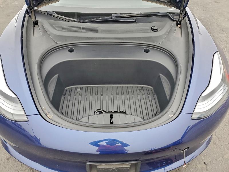 Photo 11 from auction – 2022 TESLA MODEL 3 with VIN 5YJ3E1EB8NF137498