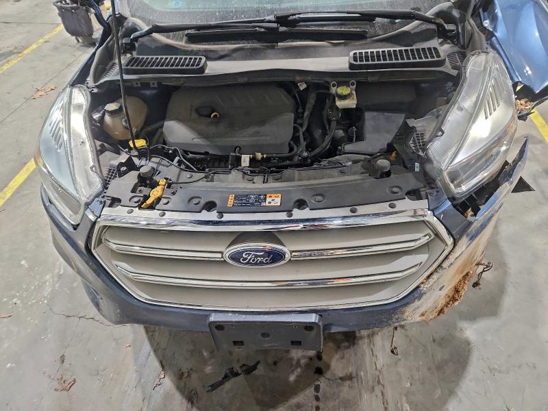 Photo 12 from auction – 2018 FORD ESCAPE SE with VIN 1FMCU0GDXJUA63980