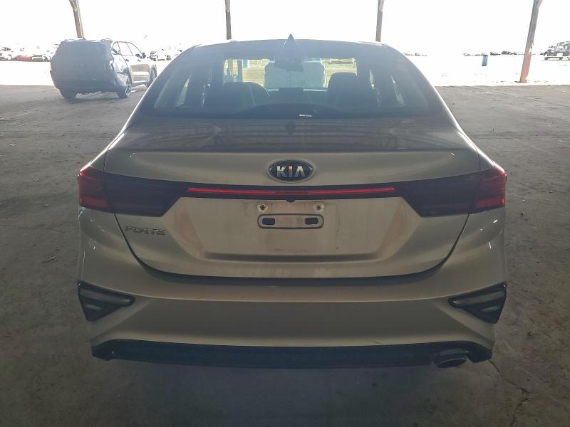 Photo 6 from auction – 2019 KIA FORTE FE with VIN 3KPF24AD7KE077441
