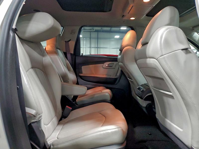 Photo 11 from auction – 2012 CHEVROLET TRAVERSE L with VIN 1GNKVLED6CJ258892