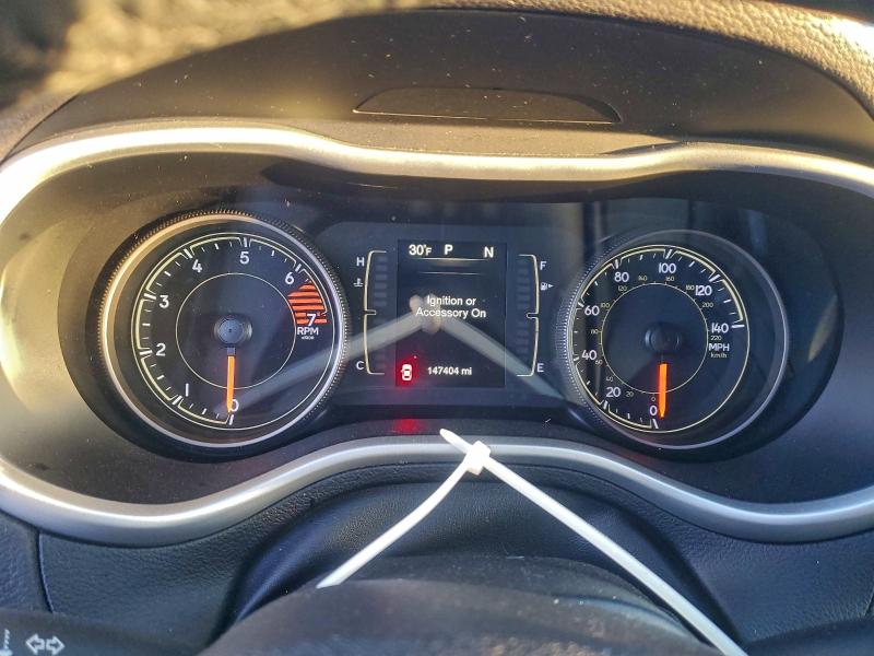 Foto 9 de la subasta – 2018 JEEP CHEROKEE L con VIN 1C4PJMLB2JD570382