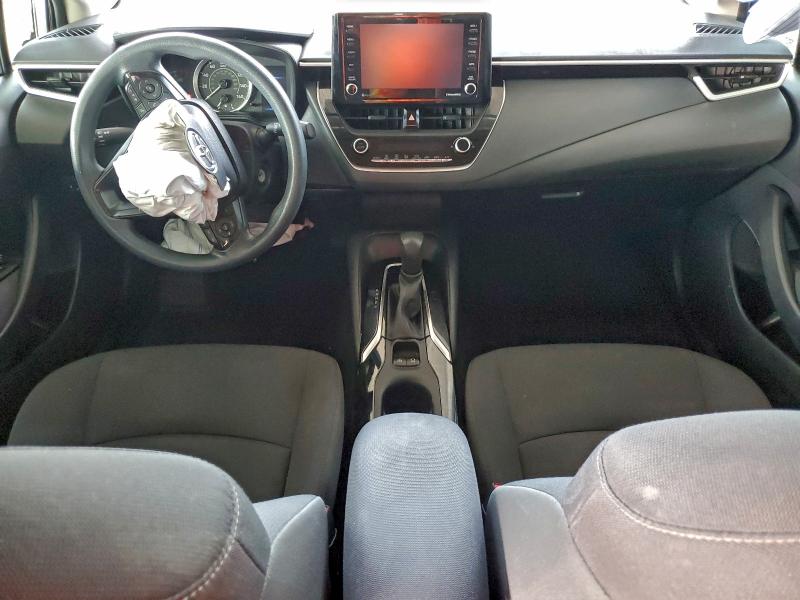 Photo 8 from auction – 2022 TOYOTA COROLLA LE with VIN 5YFEPMAE2NP297191