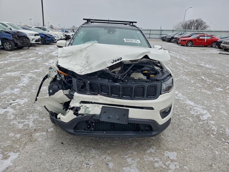 Photo 5 from auction – 2021 JEEP COMPASS LATITUDE with VIN 3C4NJDBB3MT547636