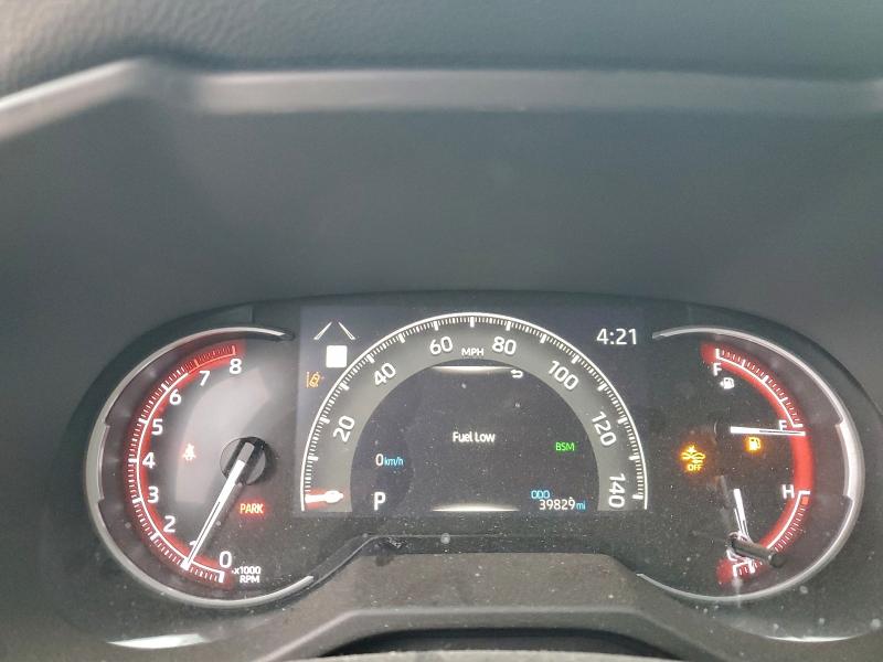 Photo 9 from auction – 2024 TOYOTA RAV4 XLE with VIN 2T3W1RFV3RW307623