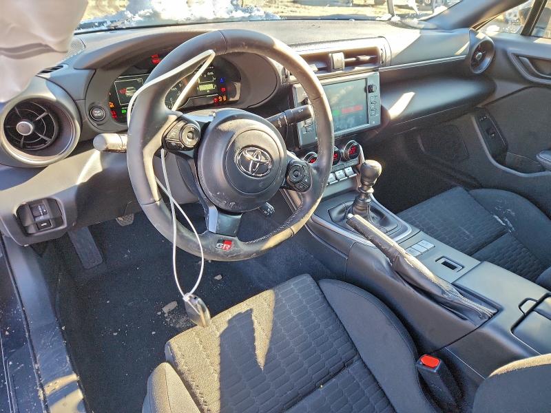 Photo 8 from auction – 2025 TOYOTA GR 86 with VIN JF1ZNBB19S9760085
