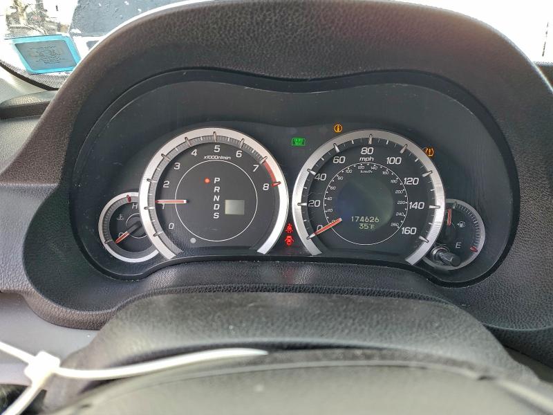 Photo 9 from auction – 2010 ACURA TSX with VIN JH4CU2F62AC019253
