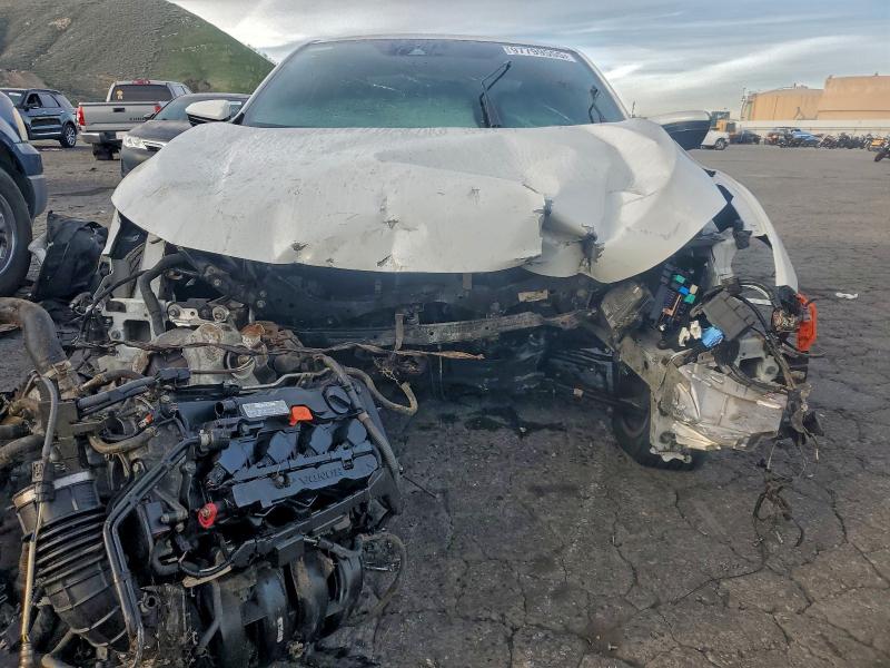 Photo 5 from auction – 2020 HONDA CIVIC LX with VIN 2HGFC4B60LH302738