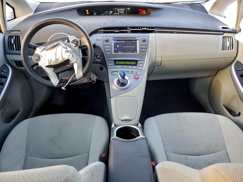 Photo 8 from auction – 2014 TOYOTA PRIUS with VIN JTDKN3DUXE1776680
