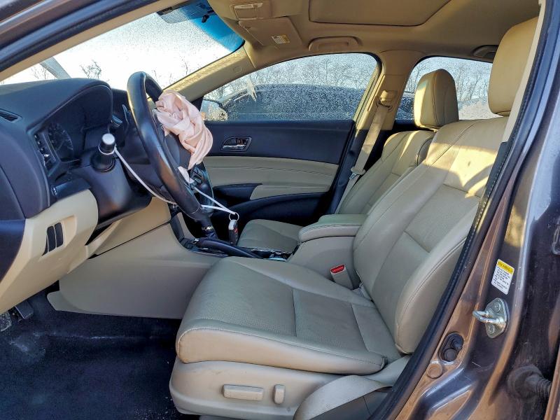 Photo 7 from auction – 2013 ACURA ILX 20 PRE with VIN 19VDE1F50DE009105